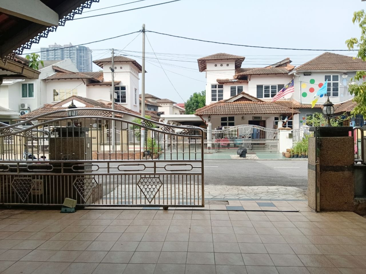 TAMAN PAUH INDAH 📍 | CORNER LOT | BANGLO 2 TINGKAT 3
