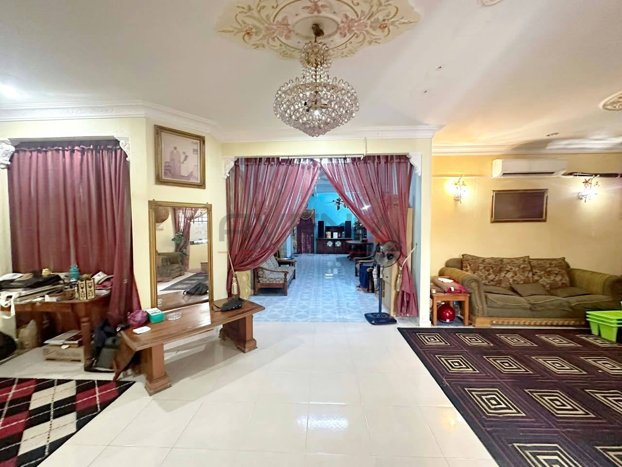 TAMAN RAKYAT 📍 | RENOVATED | SEMI-D 2 TINGKAT 17
