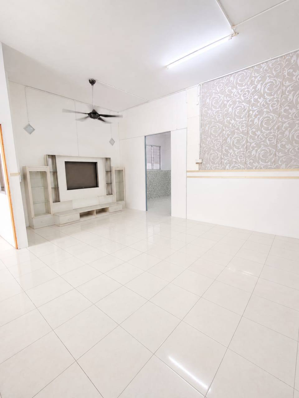 TAMAN SRI WANG FASA 2 📍 | RENOVATED | TERES 2 TINGKAT | CASHBACK RM30,000 | ZERO DEPOSIT | BOOKING 1K 4