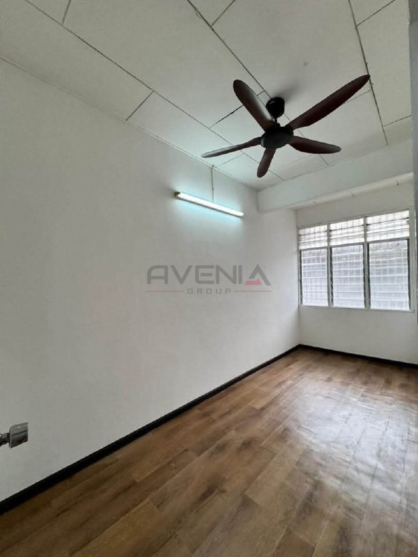 ZON ANGGERIK 📍 | OPEN FACING | RENOVATED | TERES 2 TINGKAT | CASHBACK RM100,000 | ZERO DEPOSIT | BOOKING 1K 12